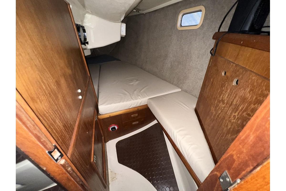 Used 1988 Hunter 333