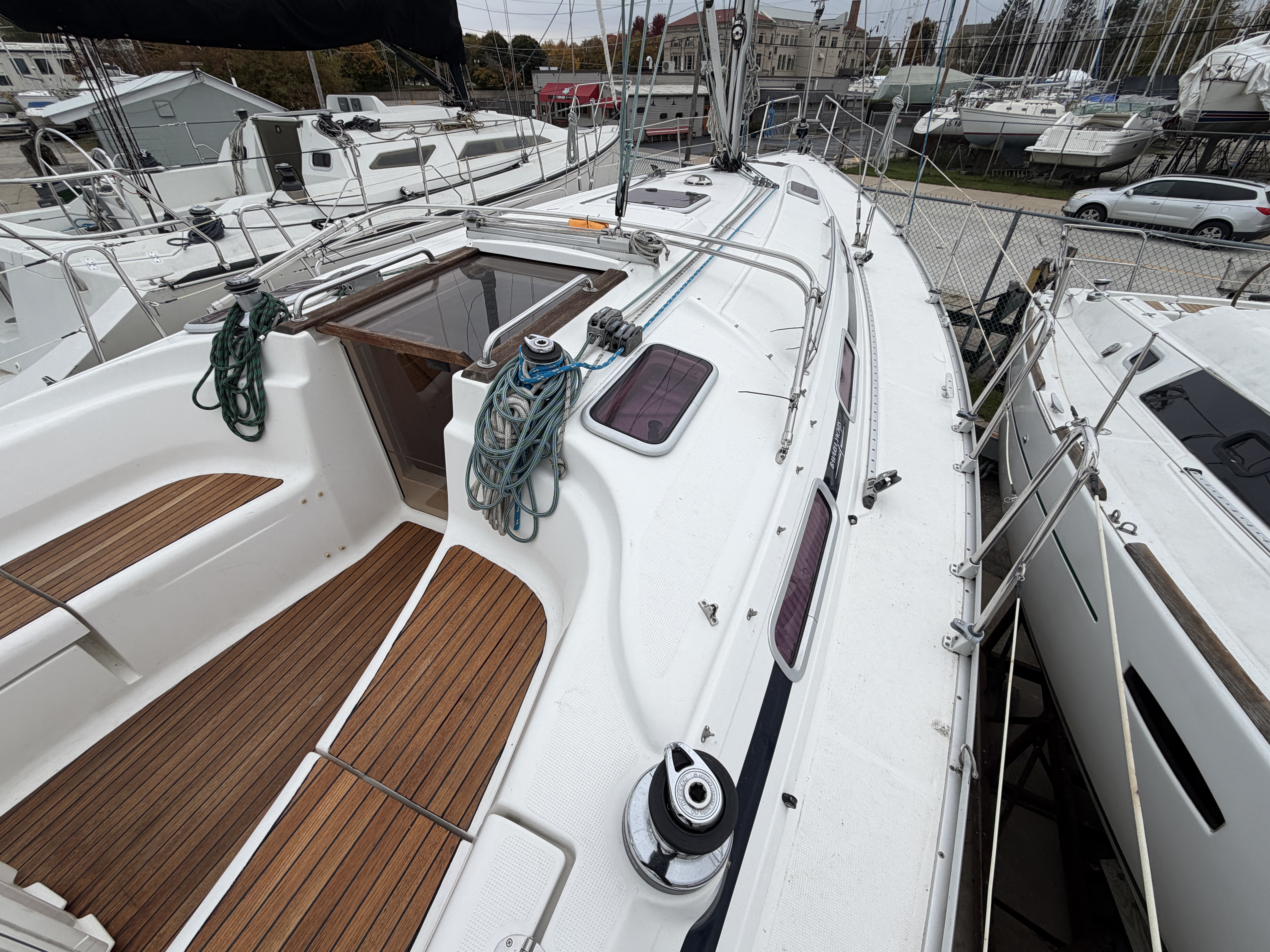 Used 2004 Bavaria 38