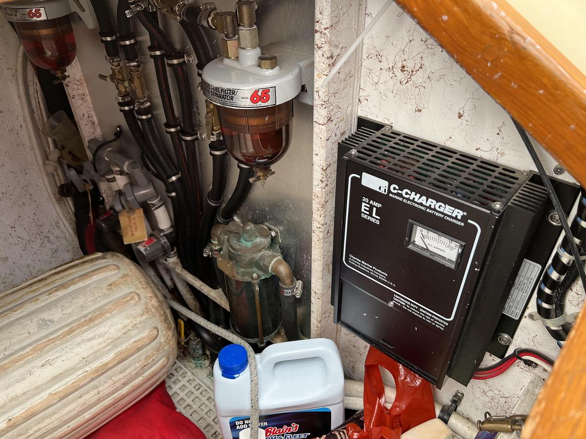 Used 1996 Caliber 35 LRC