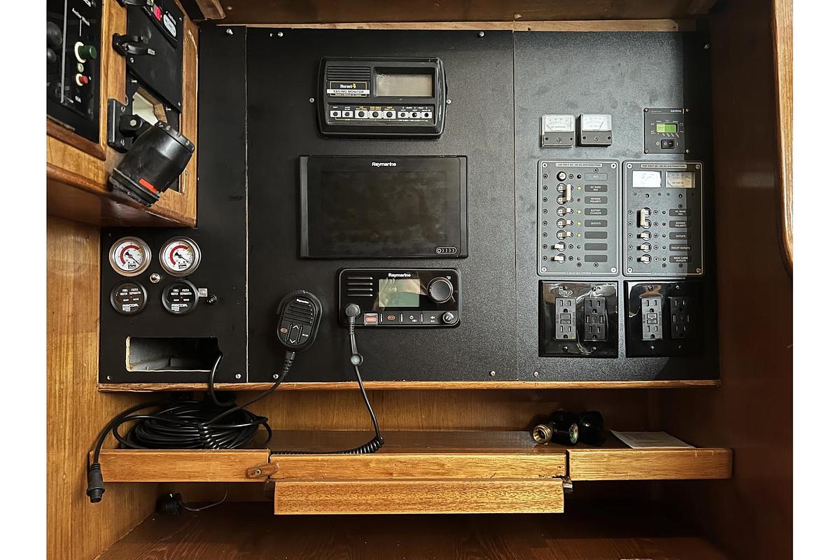 Used 1987 Oyster 46.5