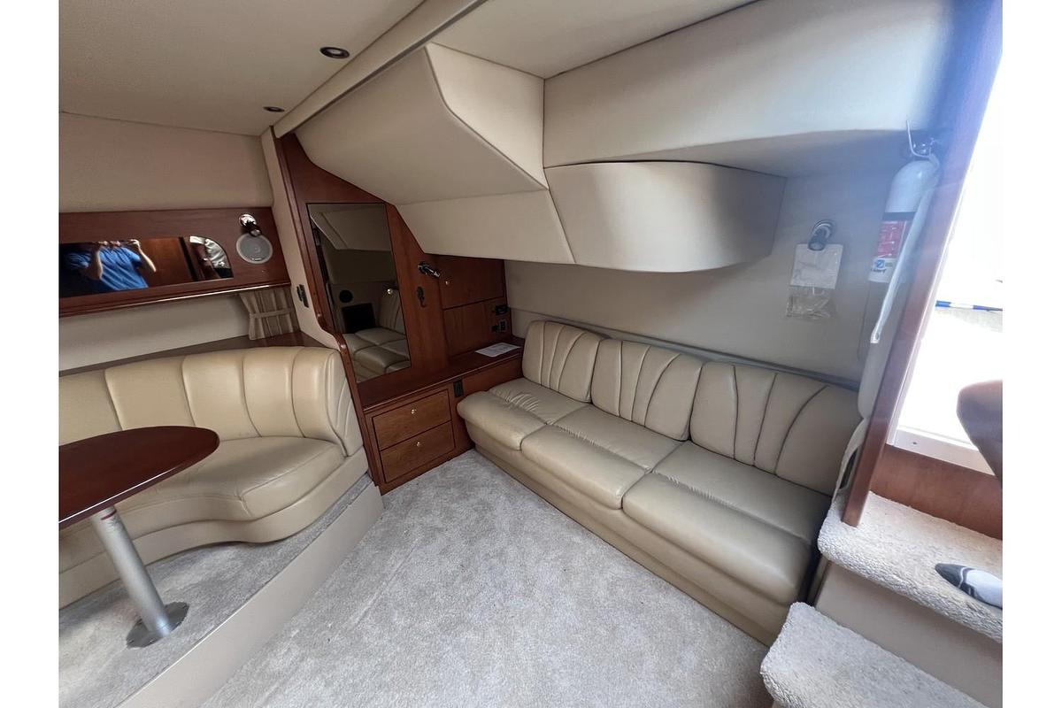 Used 2001 Cruisers Yachts 3672