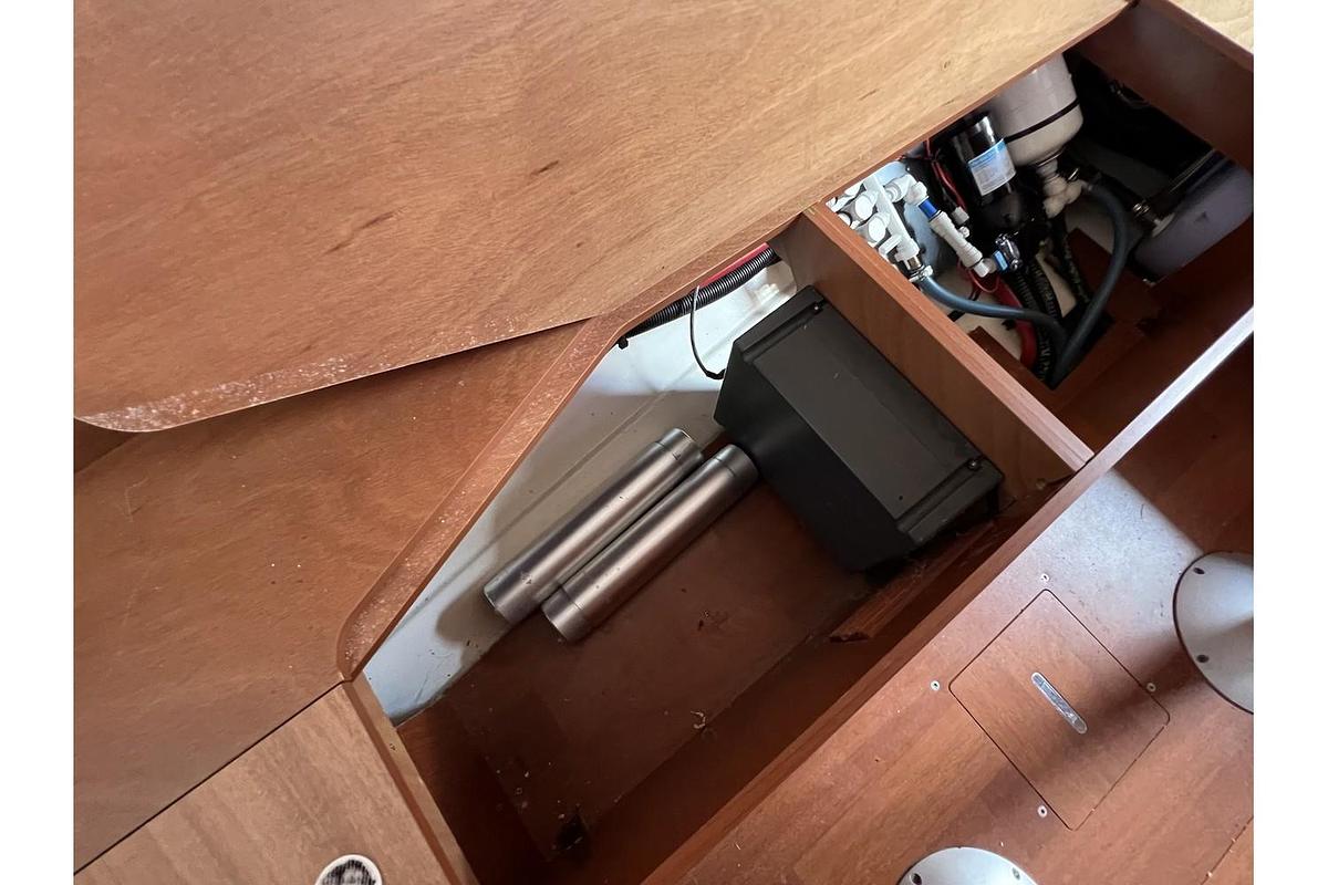 Used 2012 Beneteau Oceanis 45