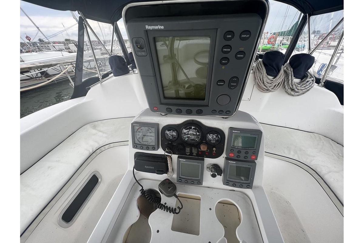 Used 2000 Hunter 410