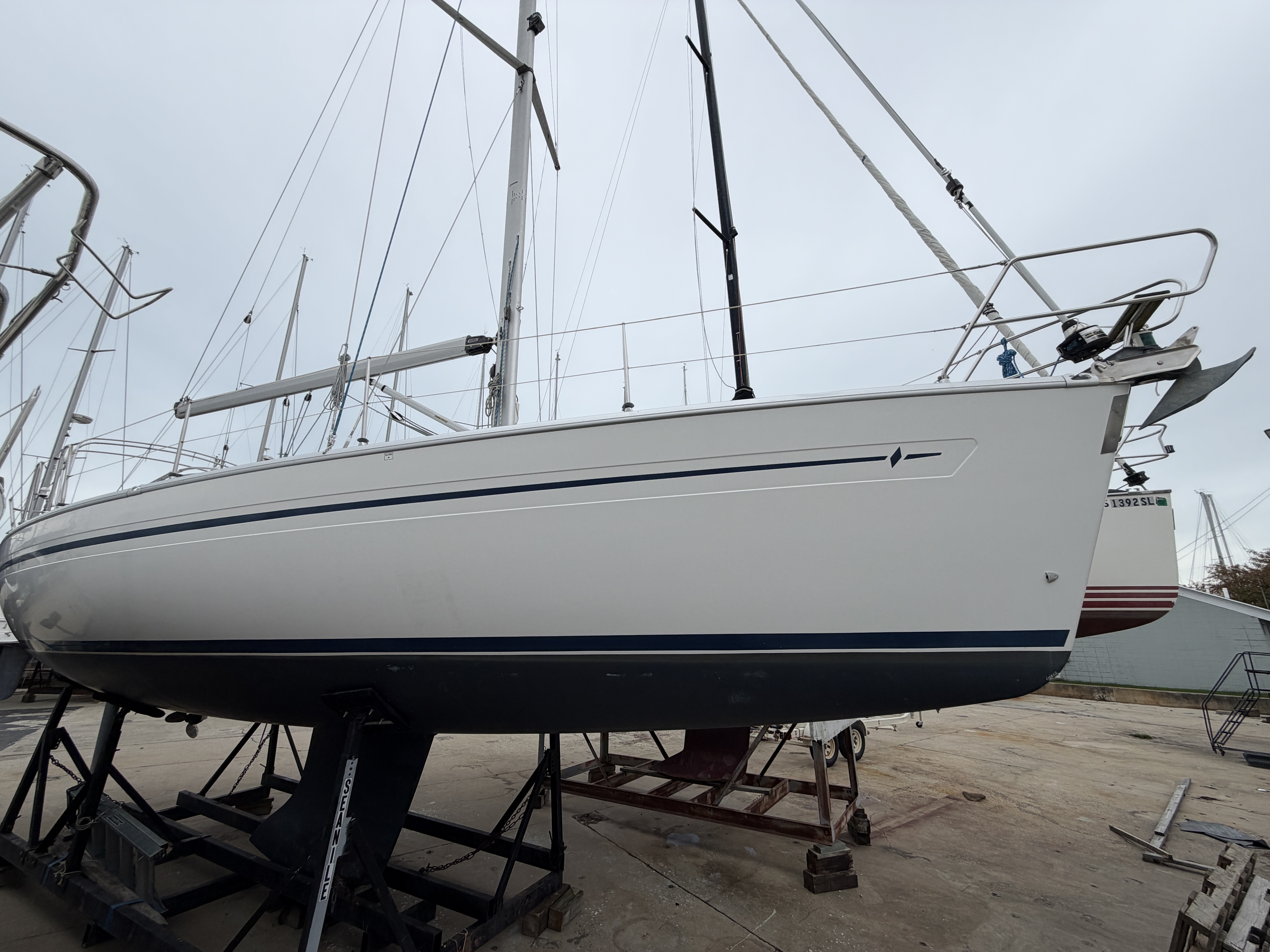 Used 2004 Bavaria 38