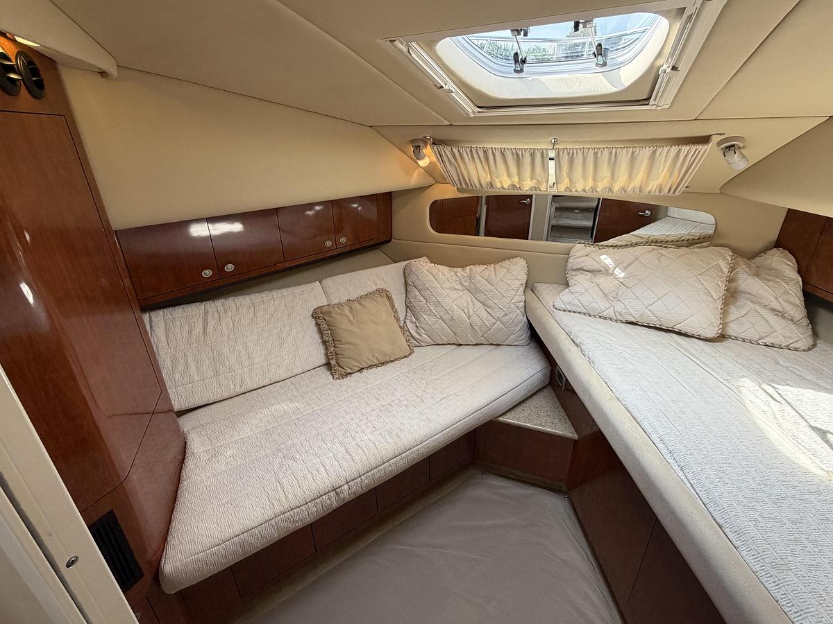 Used 2004 Sea Ray 390 Motor Yacht