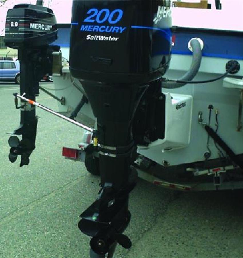 Outboard to Outboard Auxiliary Motor Steering Kit - Ultra (34in.-38in.)