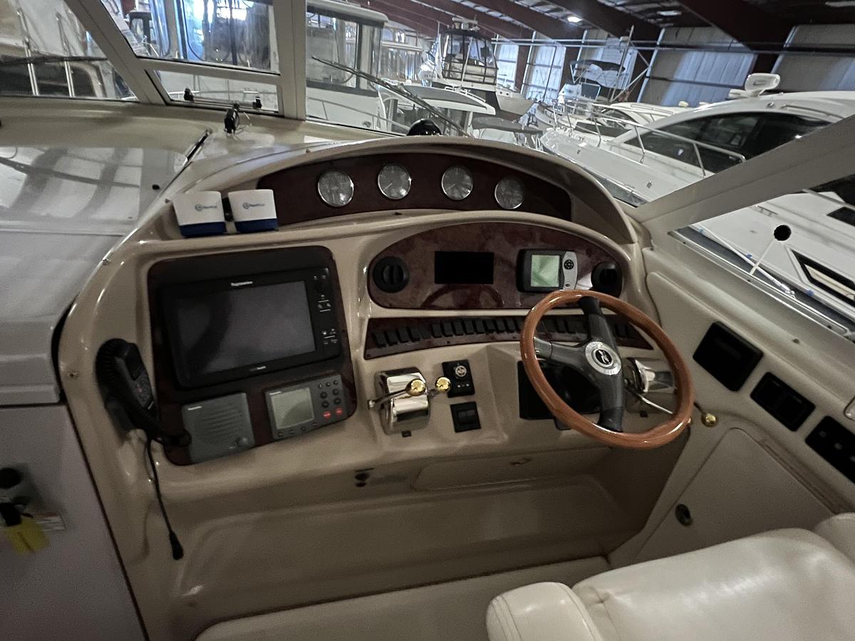 Used 2004 Sea Ray 390 Motor Yacht