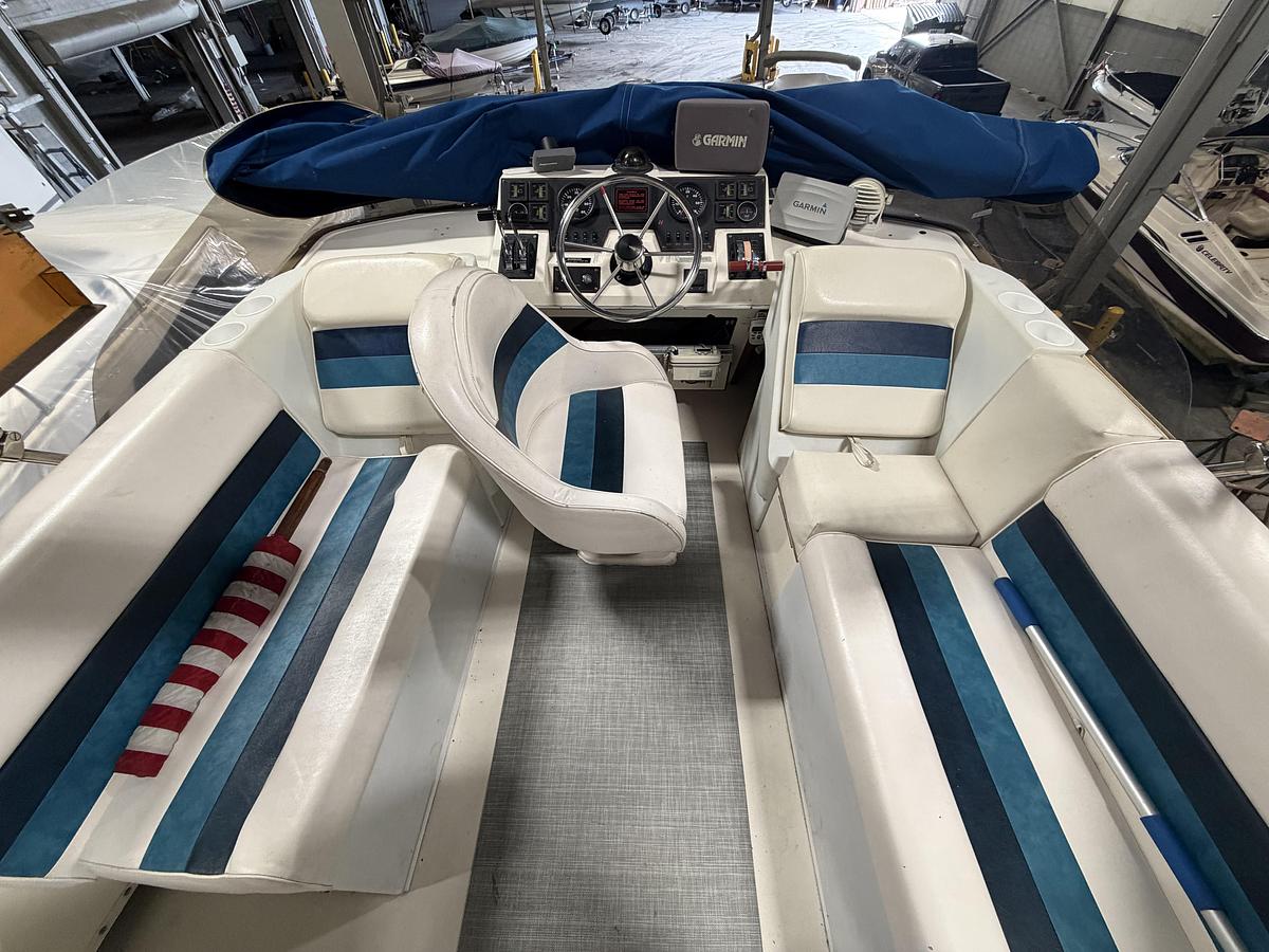 Used 1986 Bayliner 3270