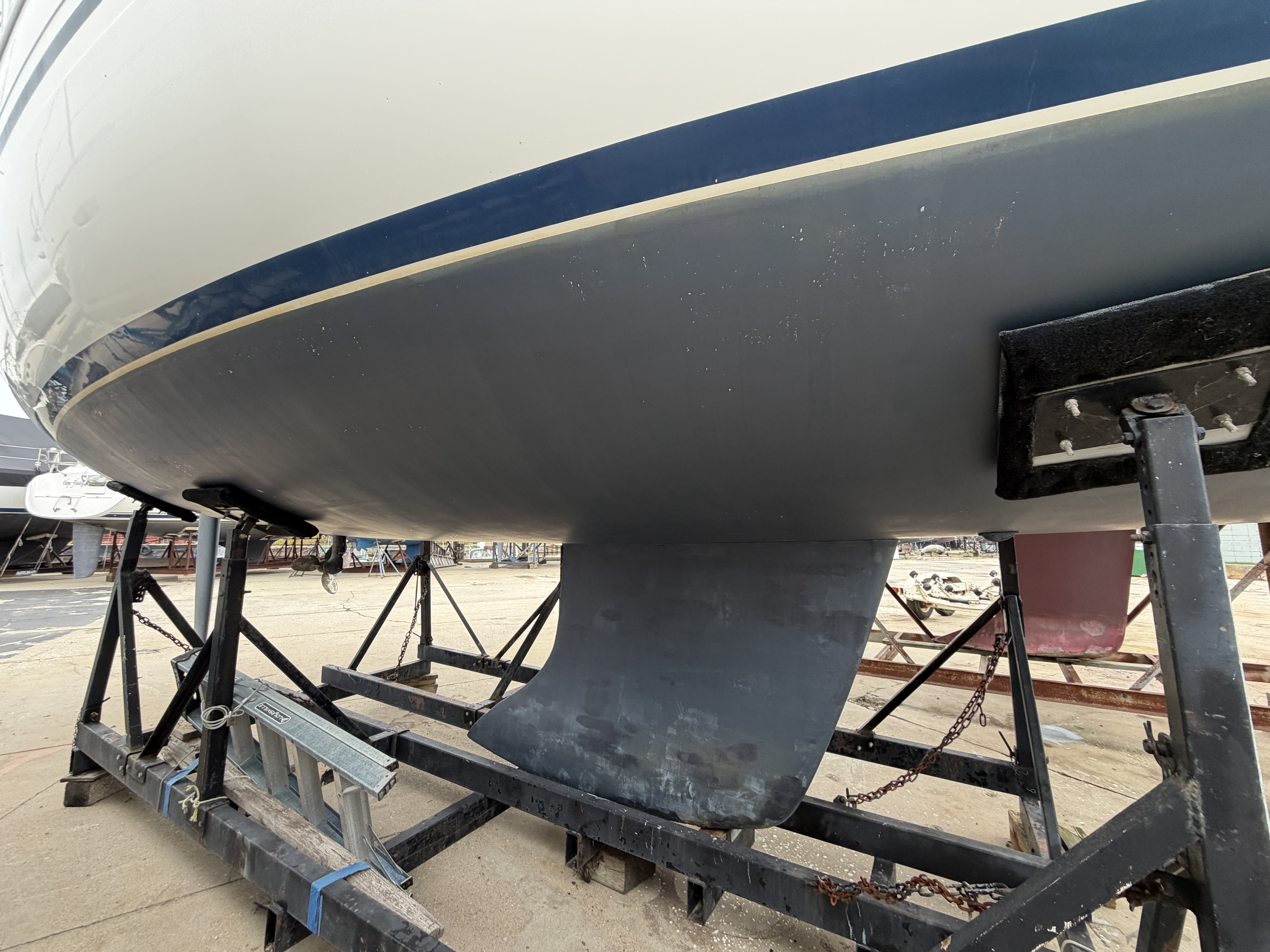 Used 2004 Bavaria 38