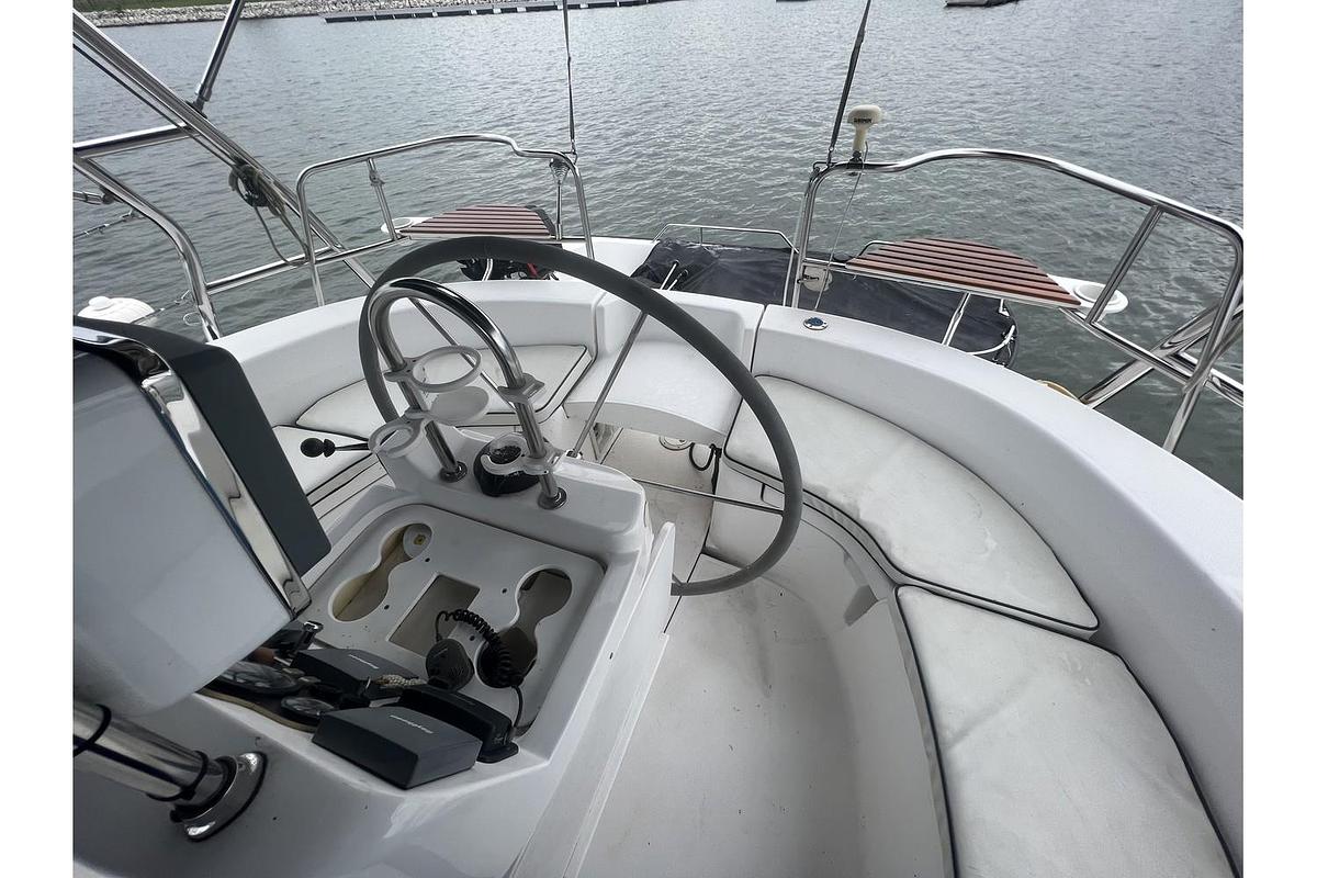 Used 2000 Hunter 410