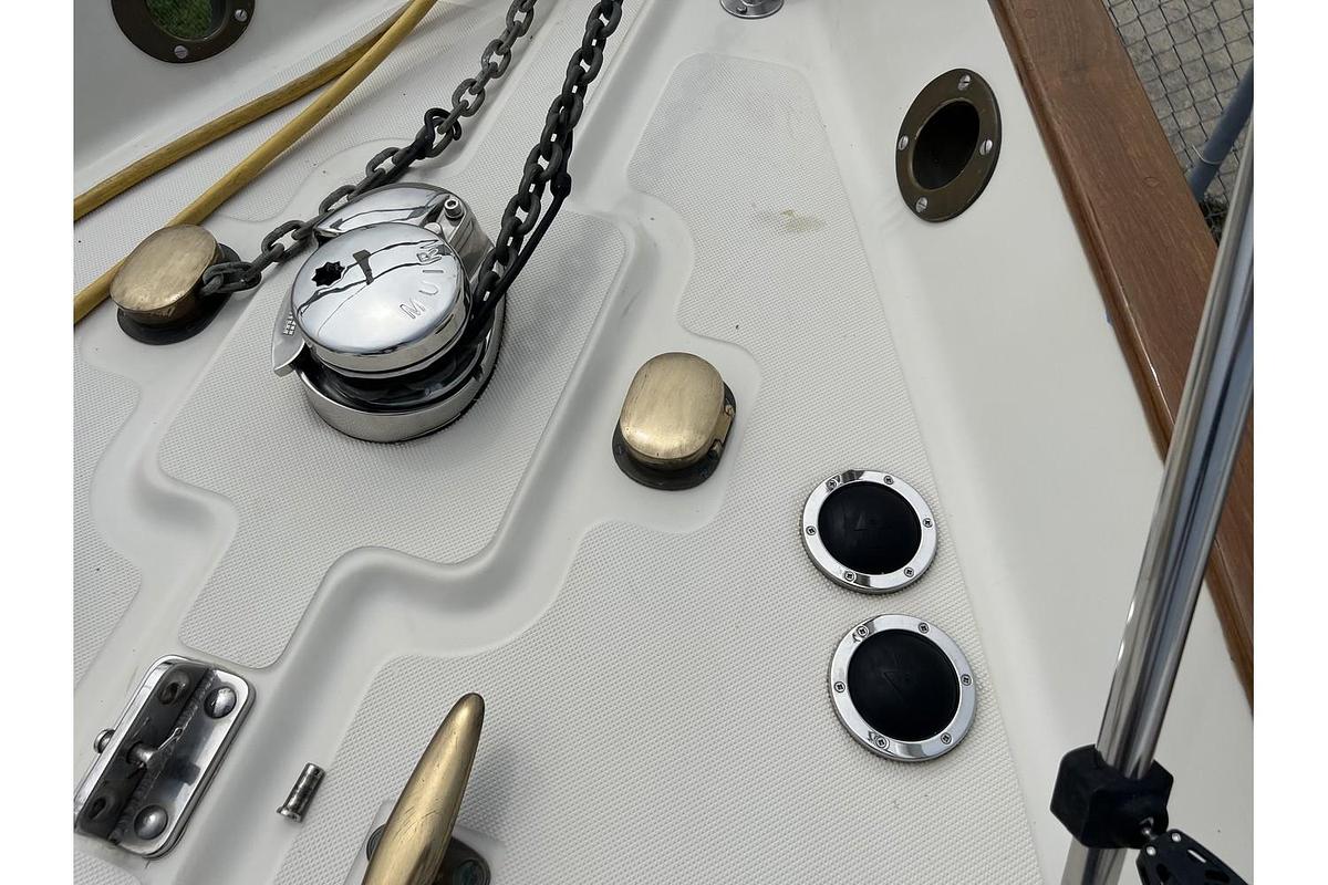 Used 1994 Pacific Seacraft 34