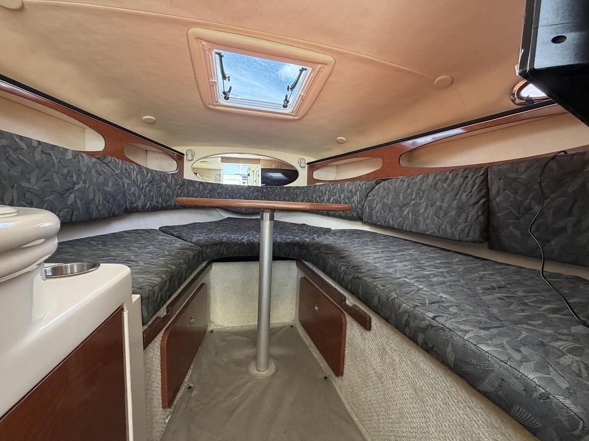 Used 2004 Sea Ray Sundancer 260