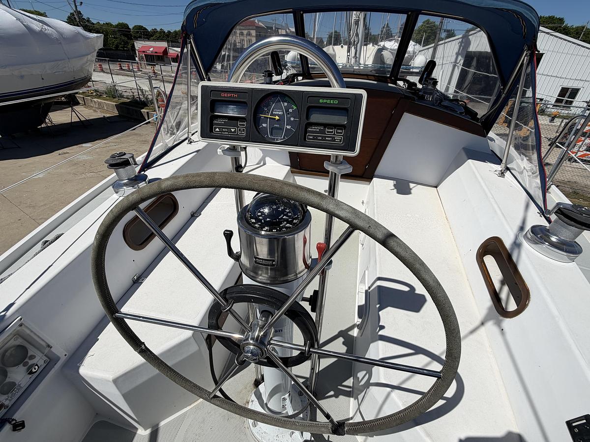 Used 1987 Catalina 34