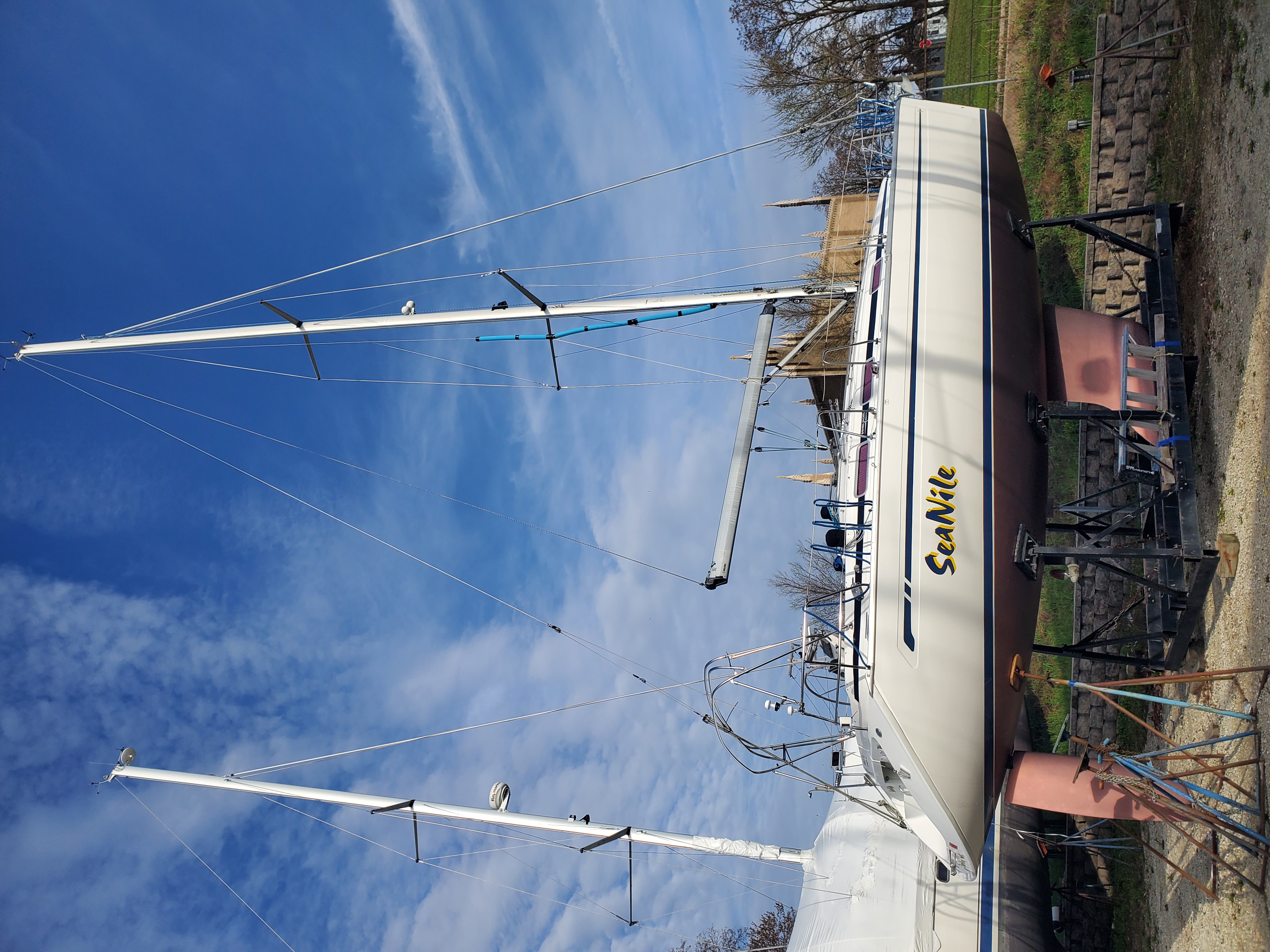 Used 2004 Bavaria 38