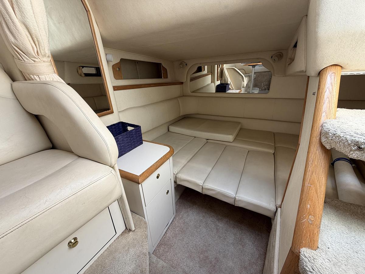 Used 1999 Sea Ray Sundancer 330