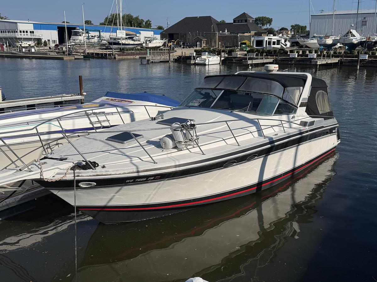 Used 1989 Wellcraft 3400 Gran Sport