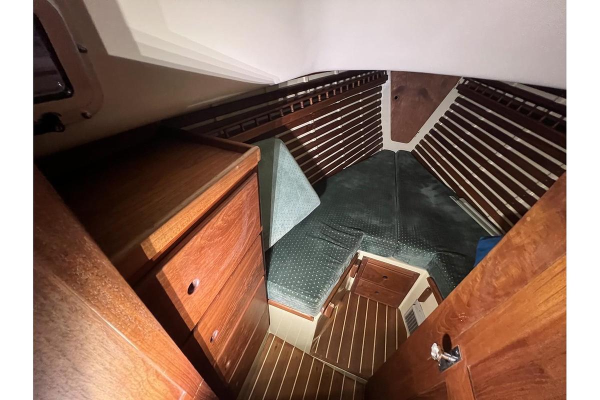 Used 1987 Bayfield 32C