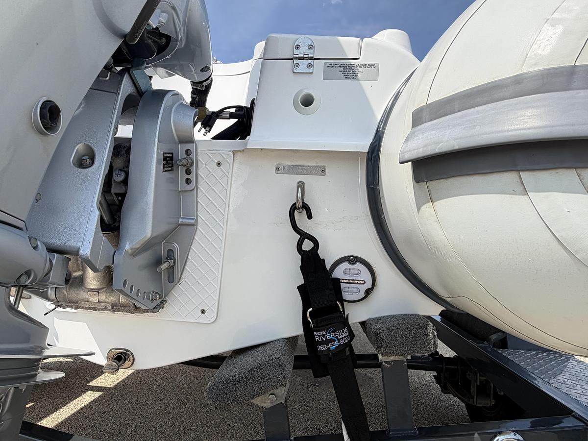 Used 2022 Walker Bay Generation 450