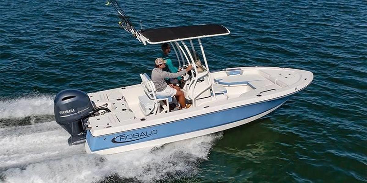 2026 Robalo Cayman 206