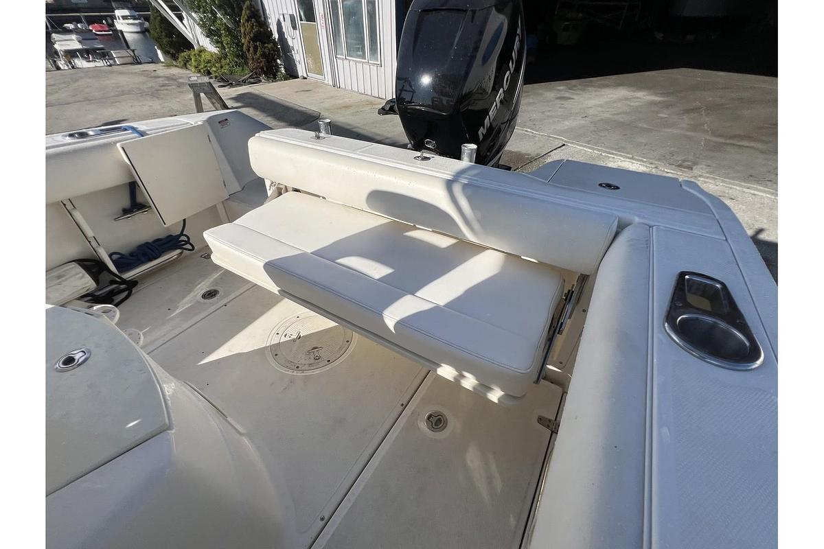 Used 2015 Boston Whaler 220 Outrage