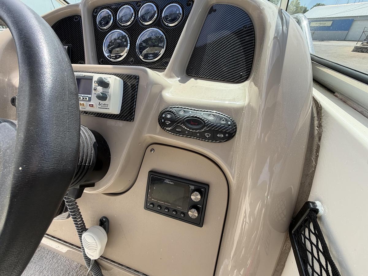Used 2004 Sea Ray Sundancer 260