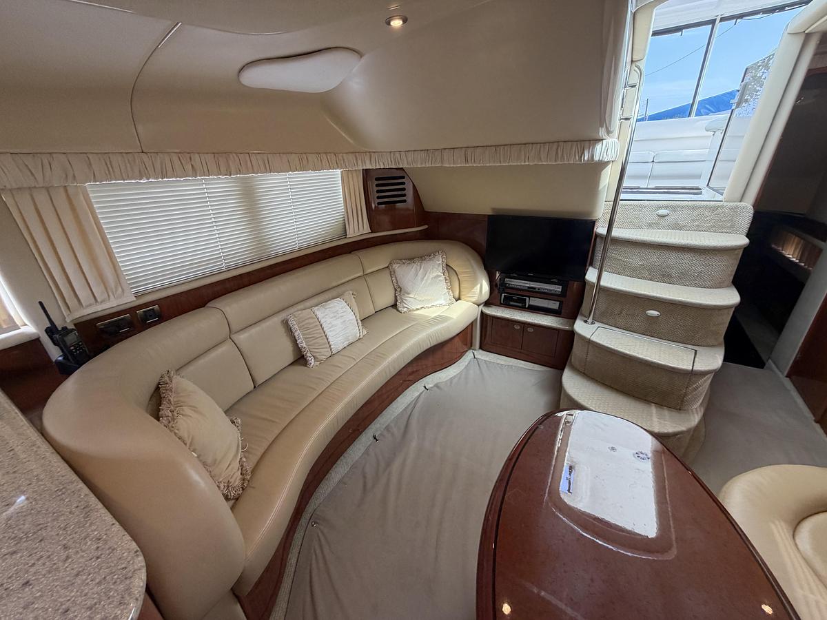 Used 2004 Sea Ray 390 Motor Yacht