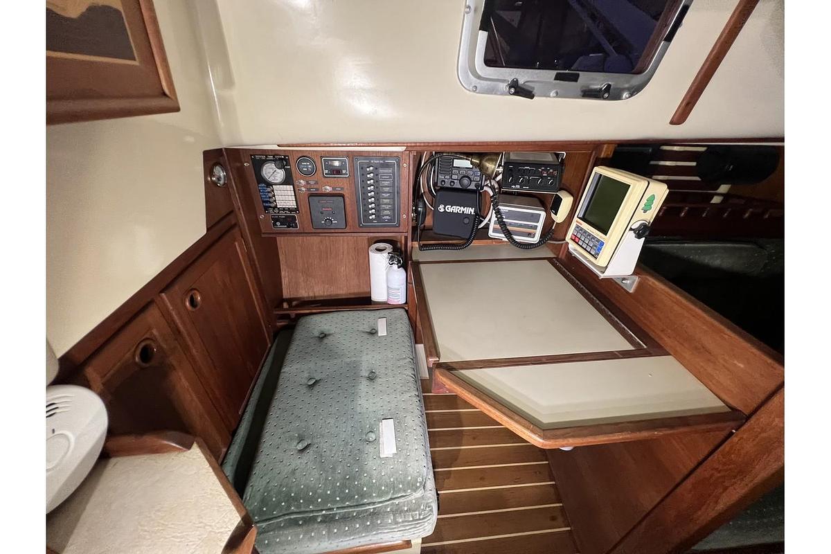 Used 1987 Bayfield 32C