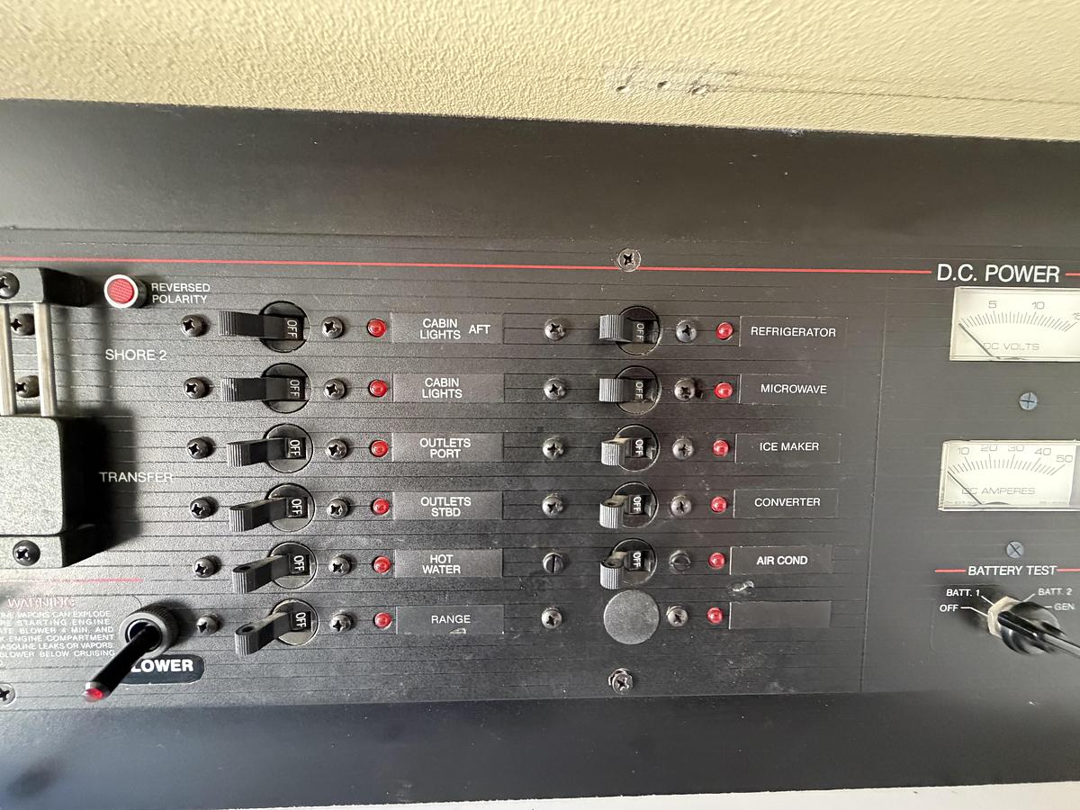 Used 1989 Wellcraft 3400 Gran Sport