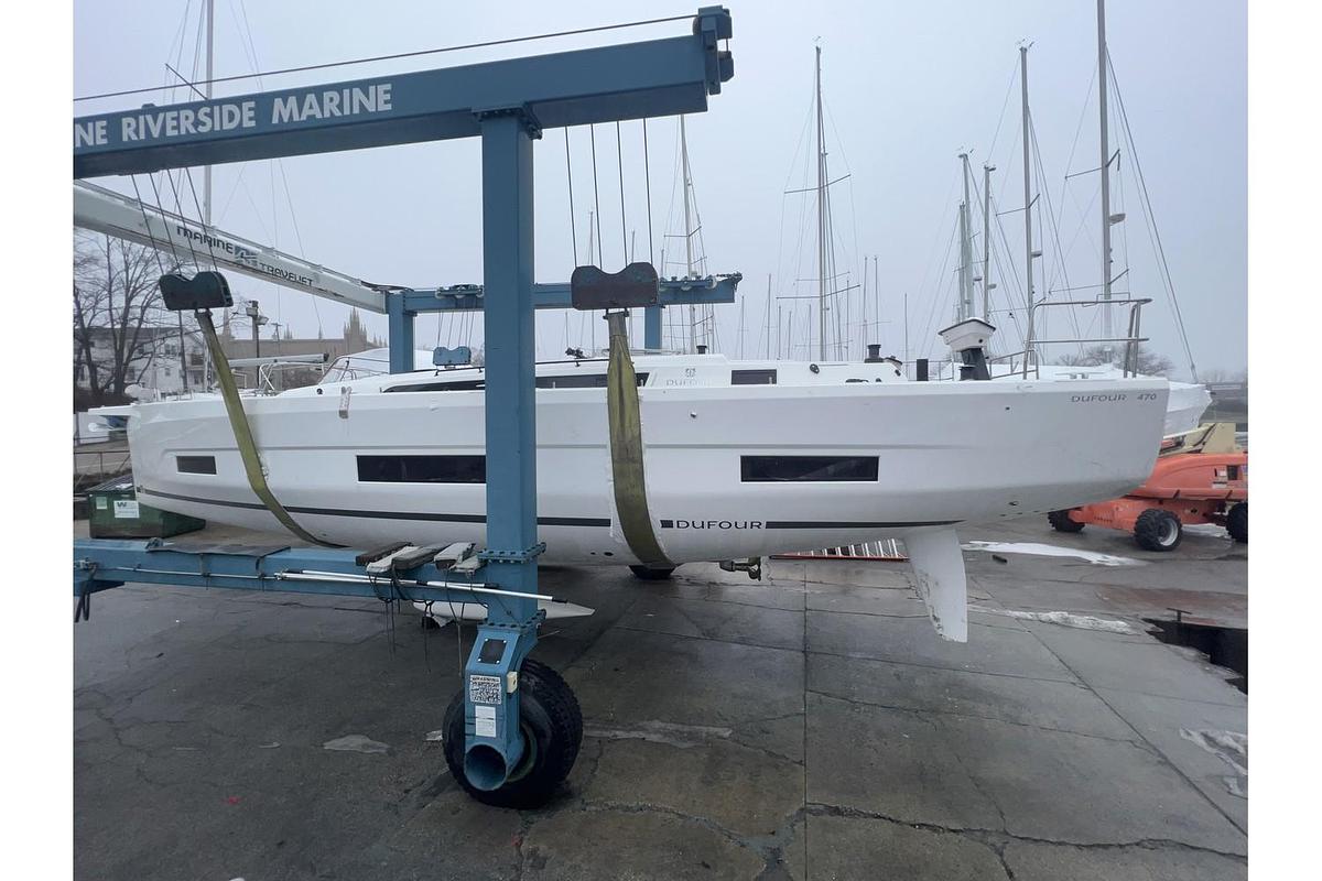 2024 Dufour Yachts D470