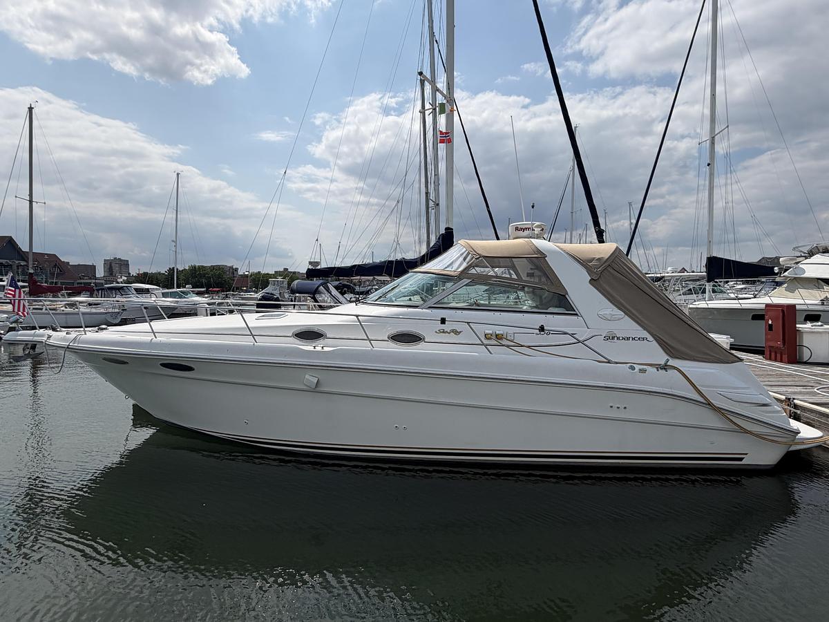 Used 1999 Sea Ray Sundancer 330
