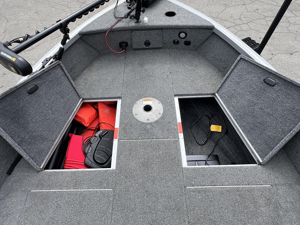 Used 2014 Alumacraft Competitor 165 Tiller