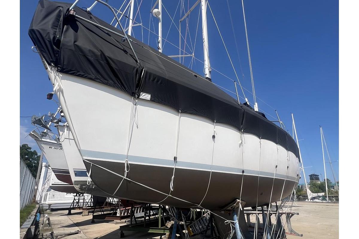 Used 1988 Hunter 333