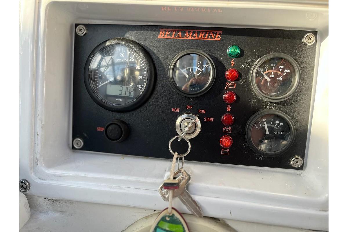 Used 1983 Marlow-Hunter 27 Cherubini