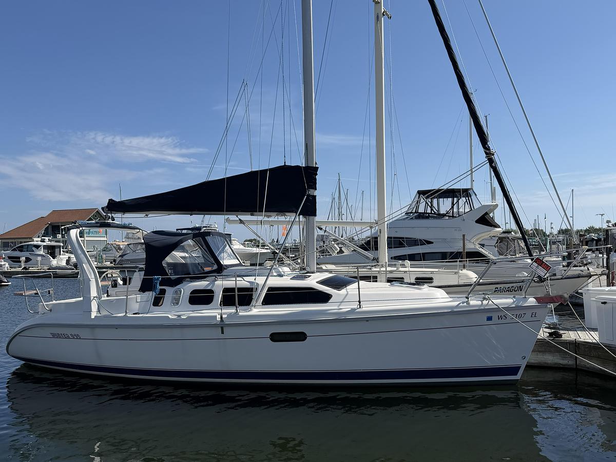 Used 1997 Hunter 310