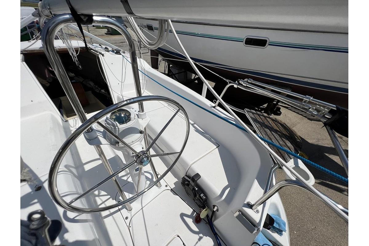 Used 2007 Marlow-Hunter 25