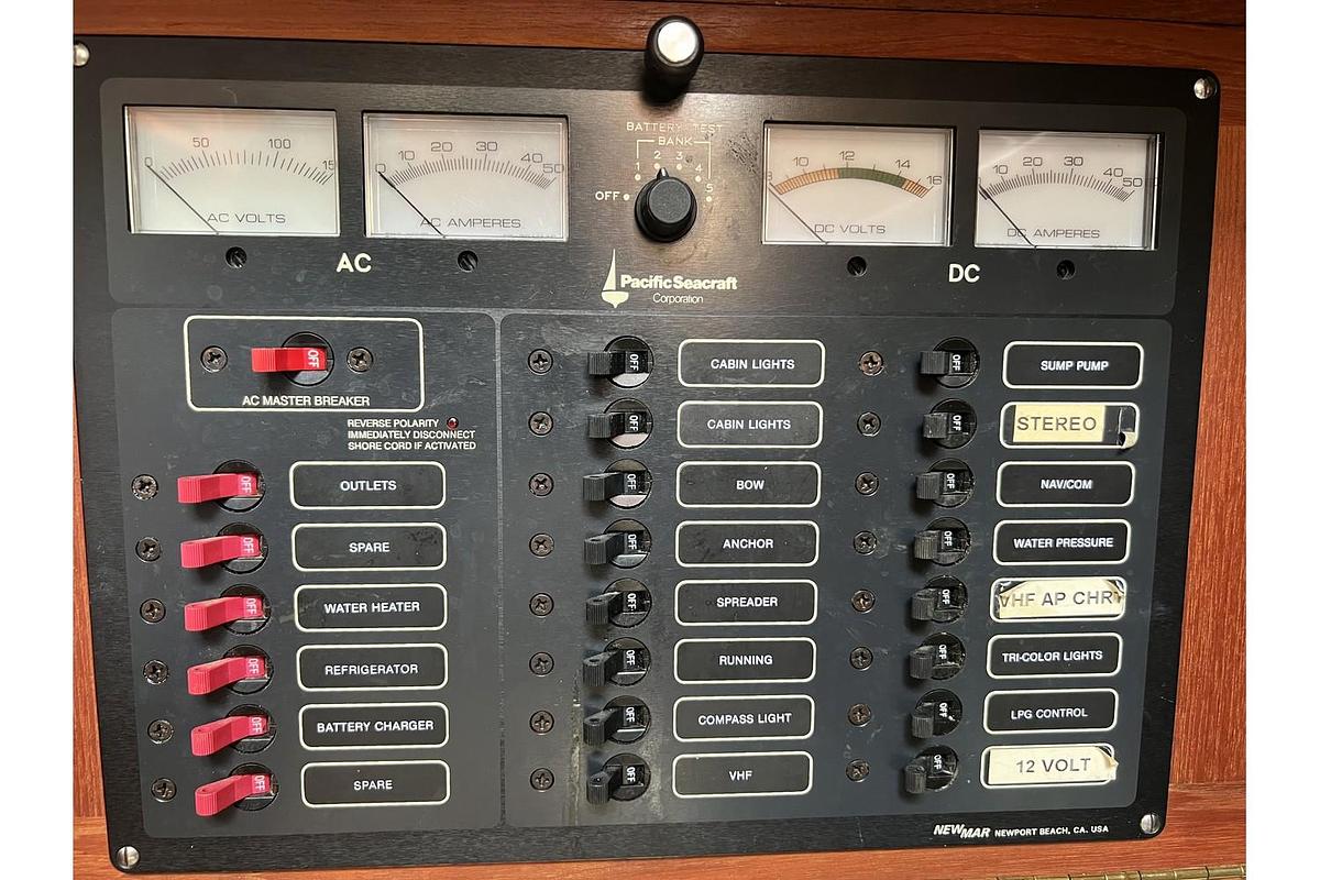 Used 1994 Pacific Seacraft 34