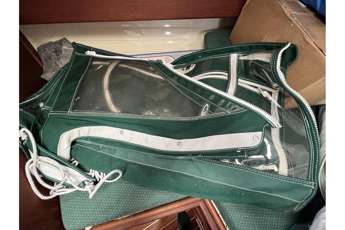 Used 1994 Pacific Seacraft 34