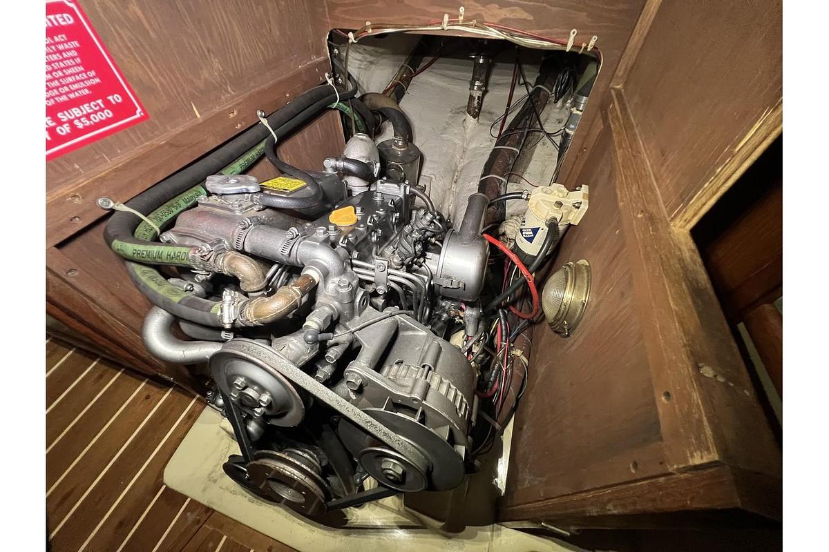 Used 1987 Bayfield 32C