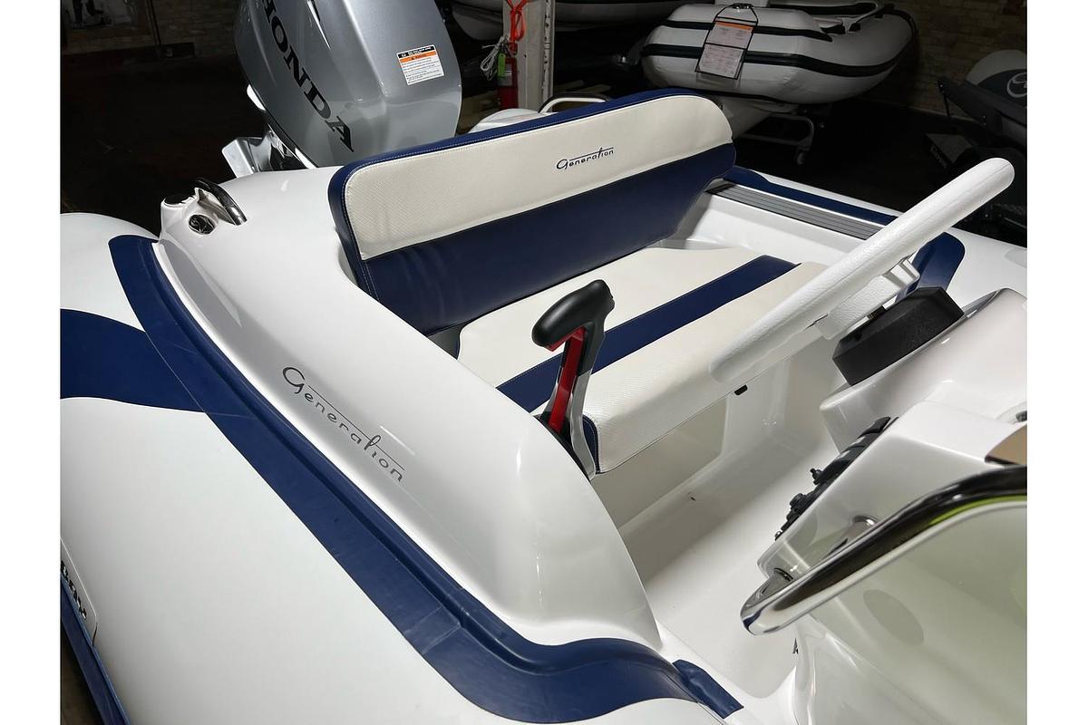 2023 Walker Bay Generation 360