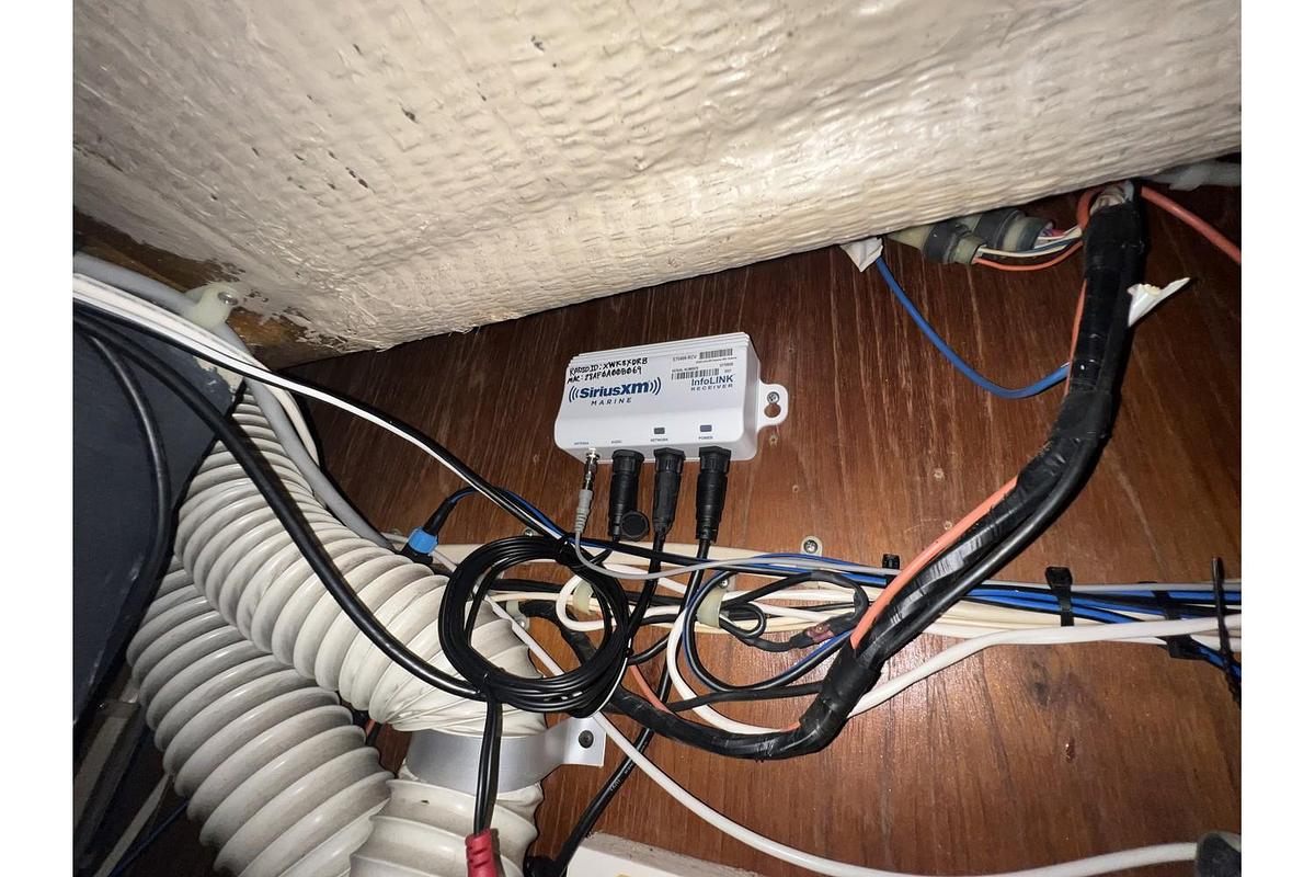 Used 1985 C&C Landfall 39