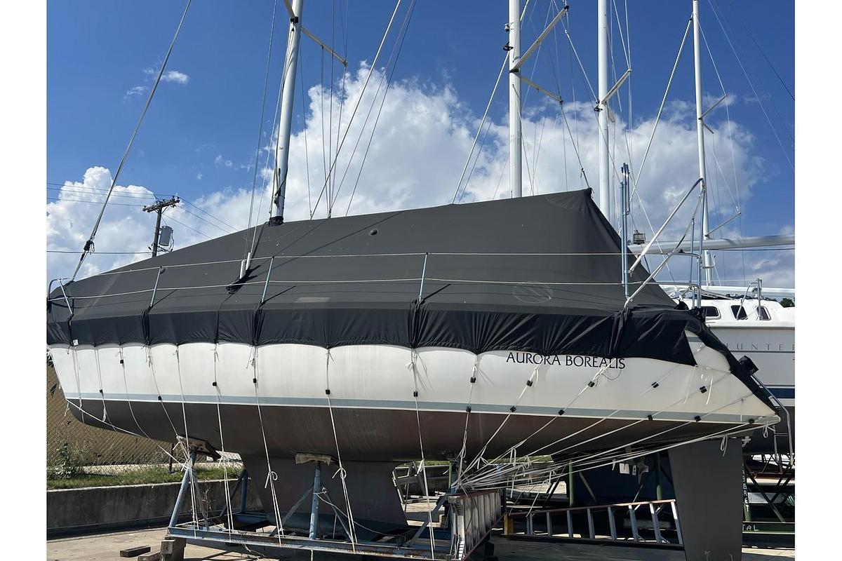 Used 1988 Hunter 333