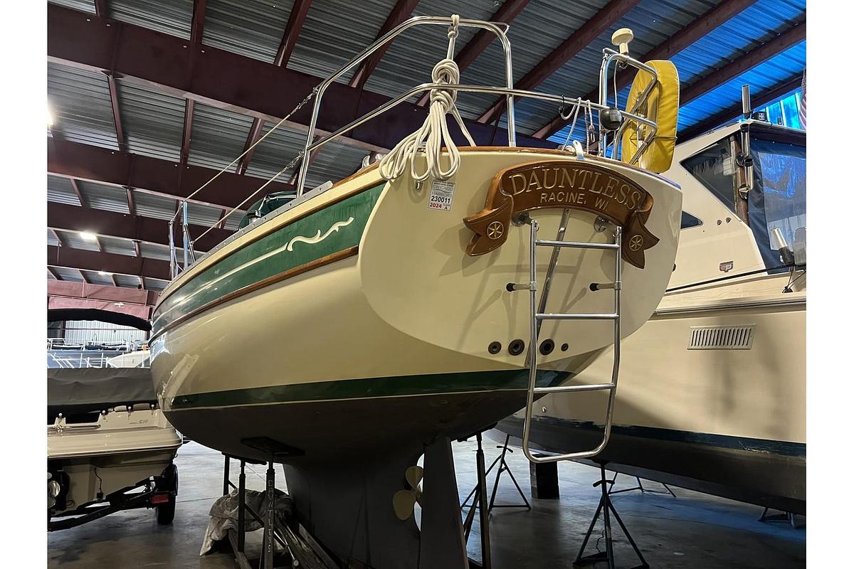 Used 1987 Bayfield 32C