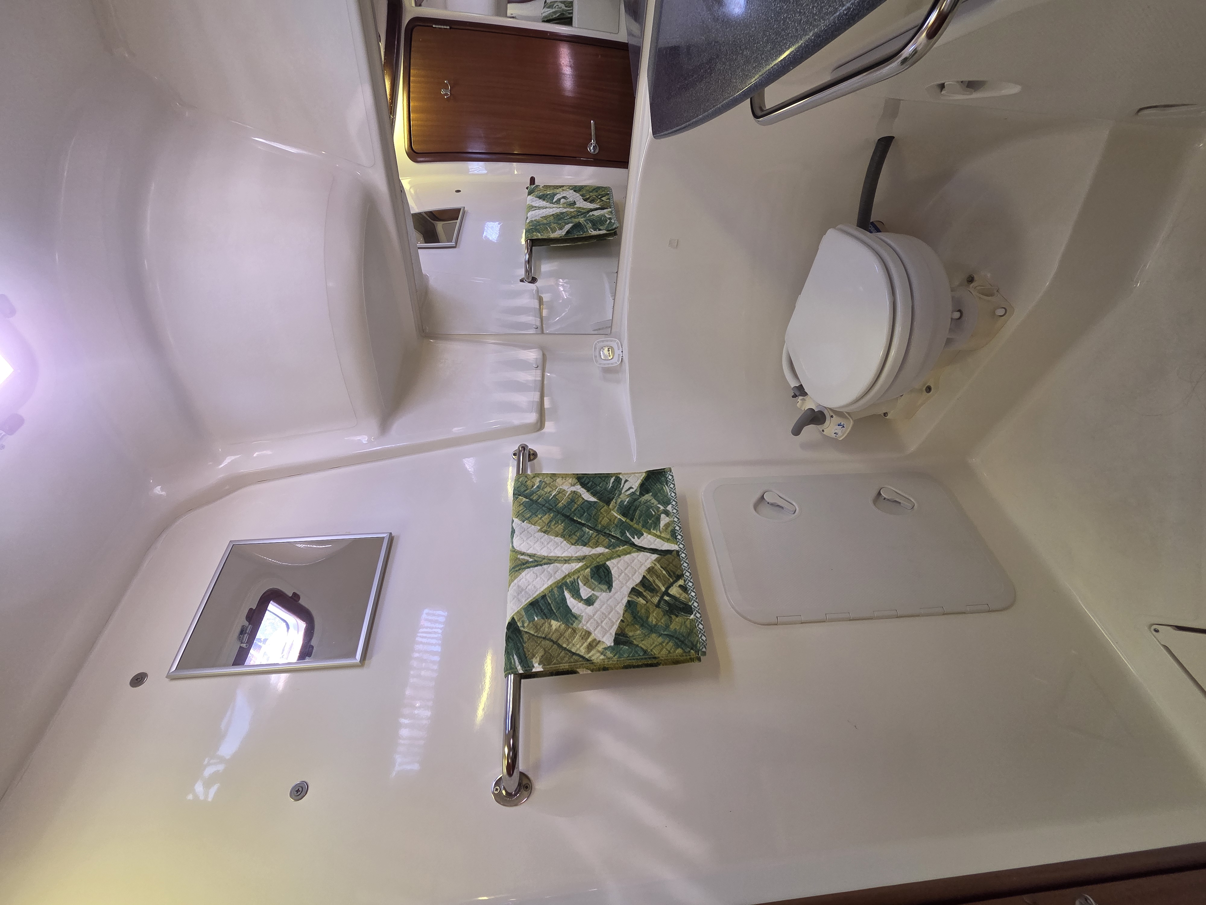 Used 2004 Bavaria 38