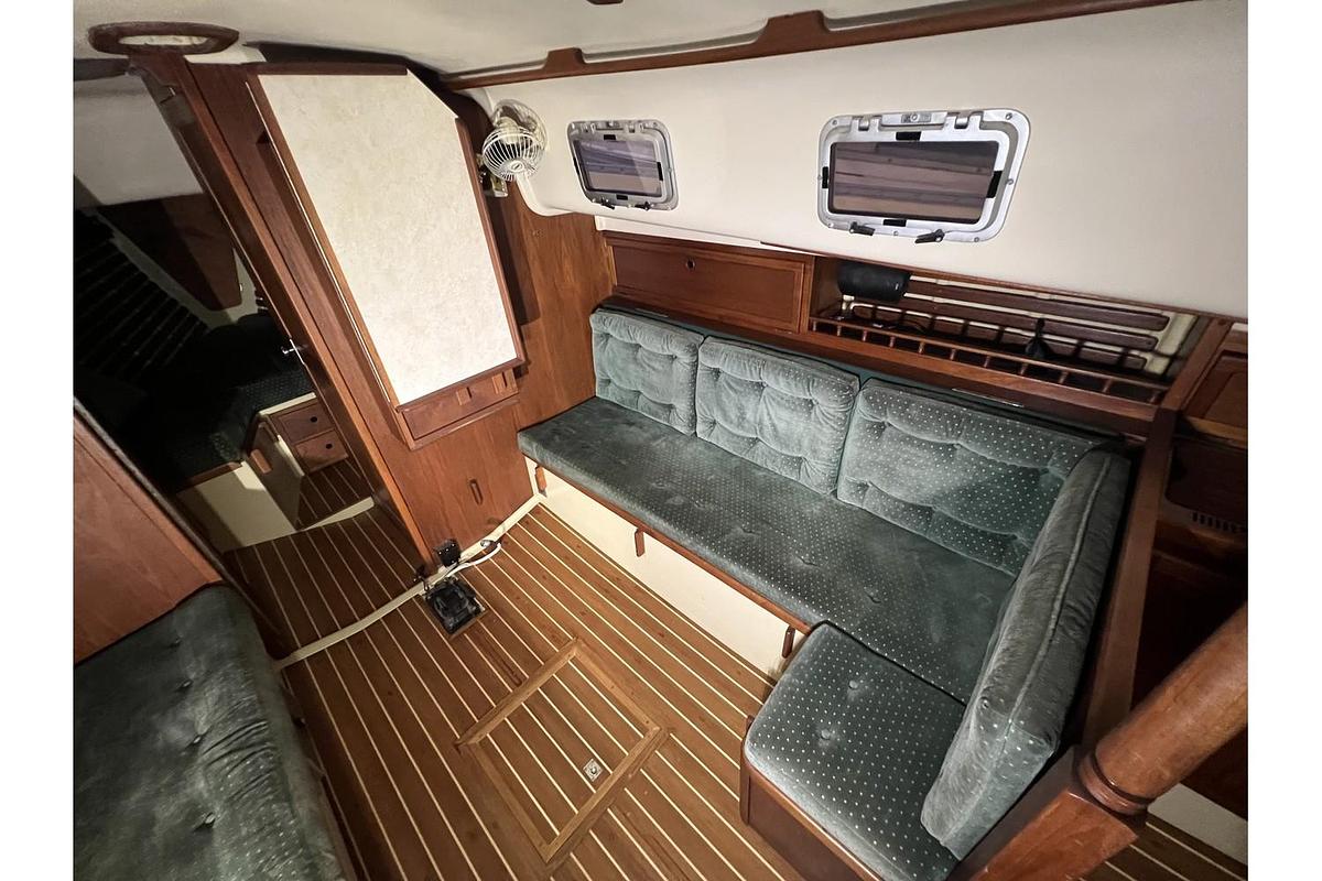 Used 1987 Bayfield 32C