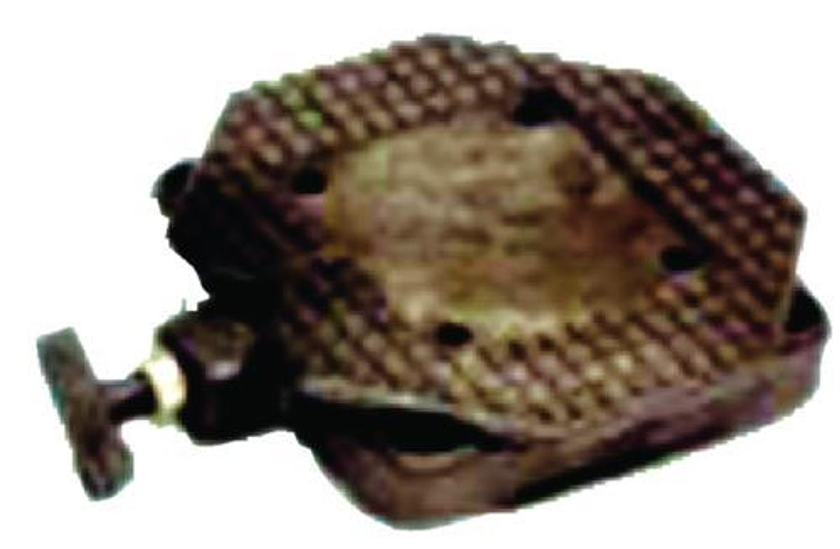 Low-Profile Swivel Base