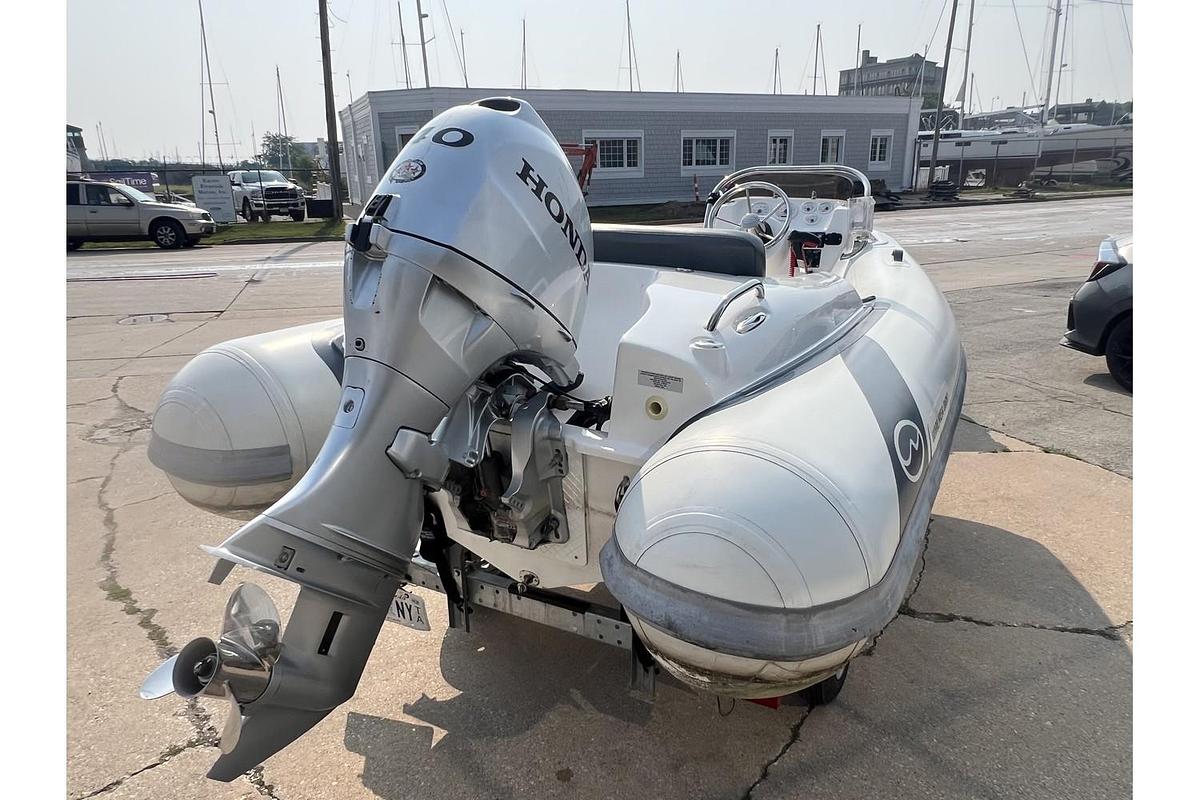 Used 2017 Walker Bay Generation 360