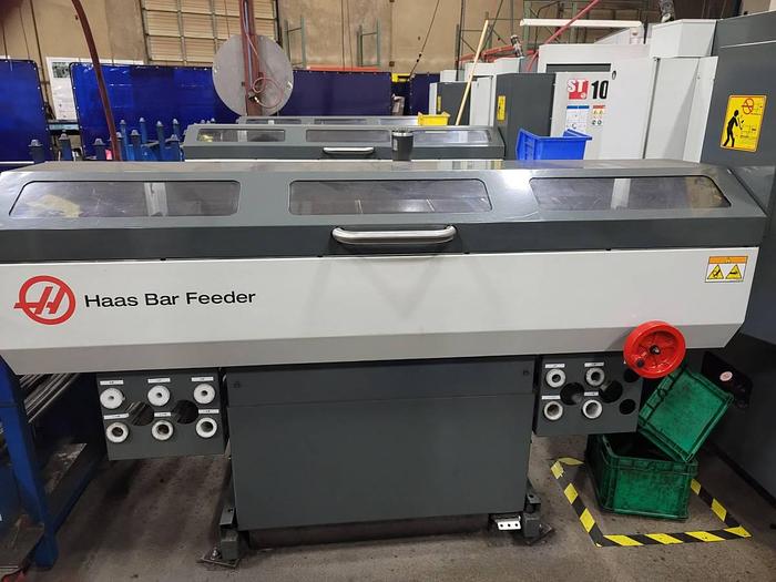 Used 2021 HAAS ST-10 CNC Turning Center with Parts Catcher/Tool Presetter/ Bar Feeder