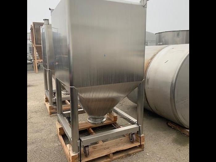 Used NGV 2,000 Liter (528Gallon)Stainless Steel Square Vertical Tote