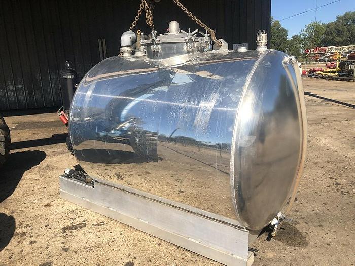 Used 2018 PAC-MAC 600 GALLON TWO COMPARTMENT