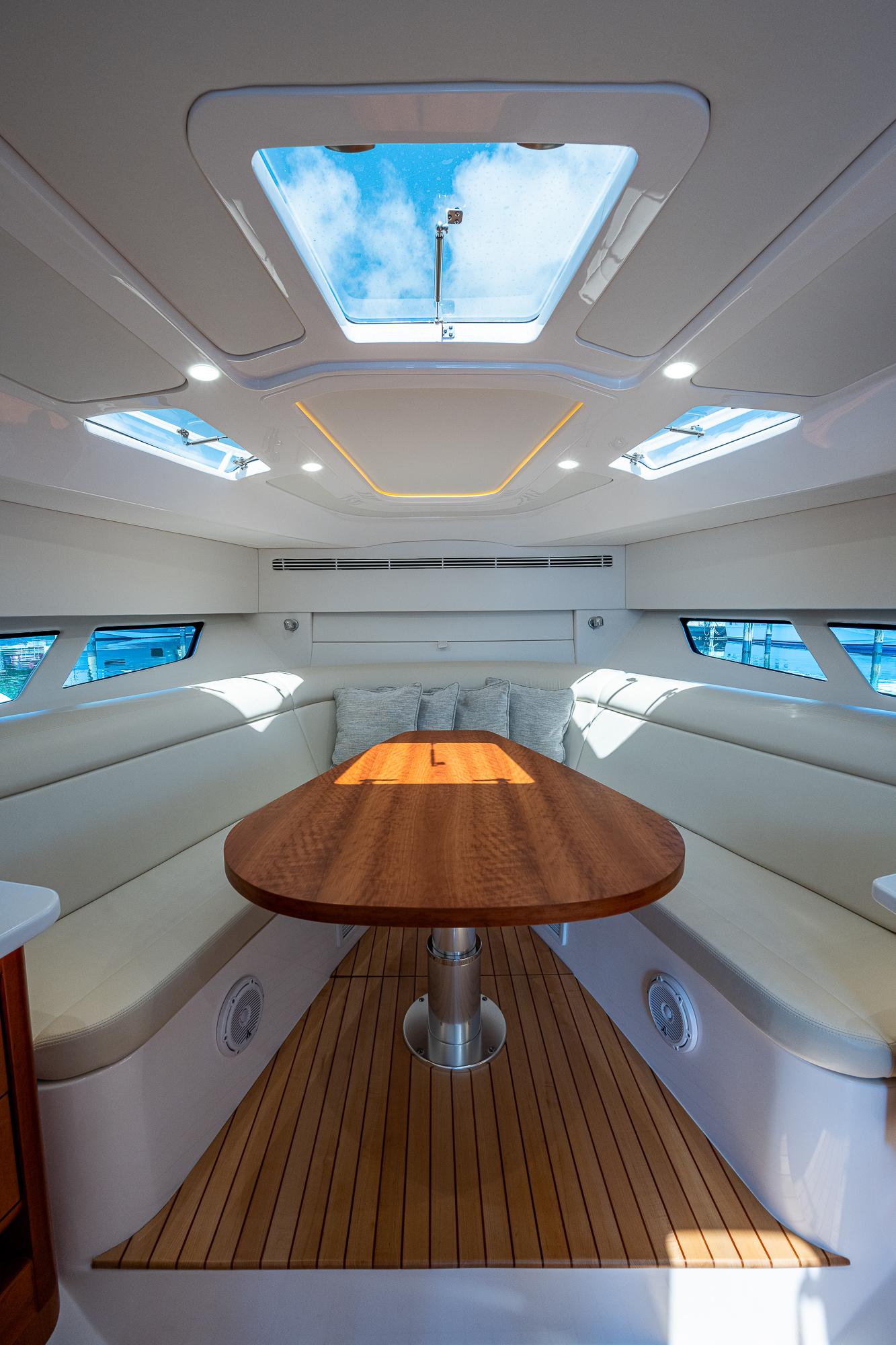 Used 2020 Intrepid 477 Evolution